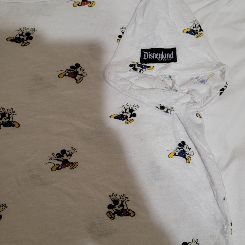 Disney - Picture 2 of 4